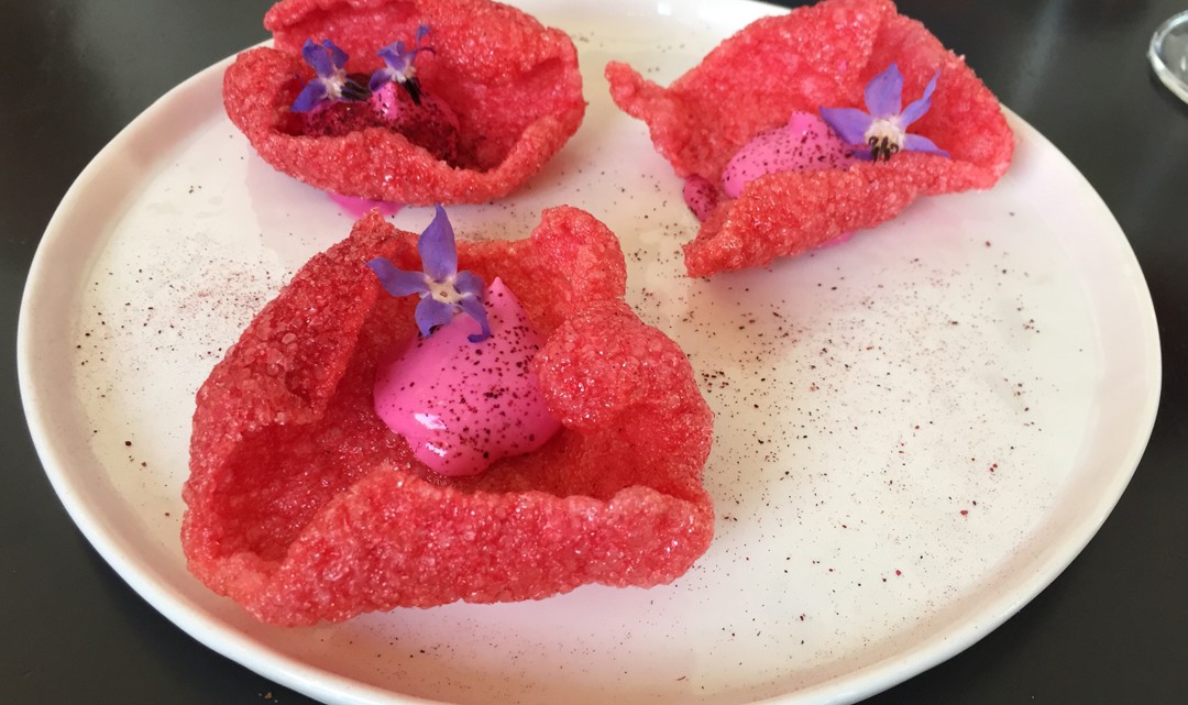 A beetroot cracker amuse