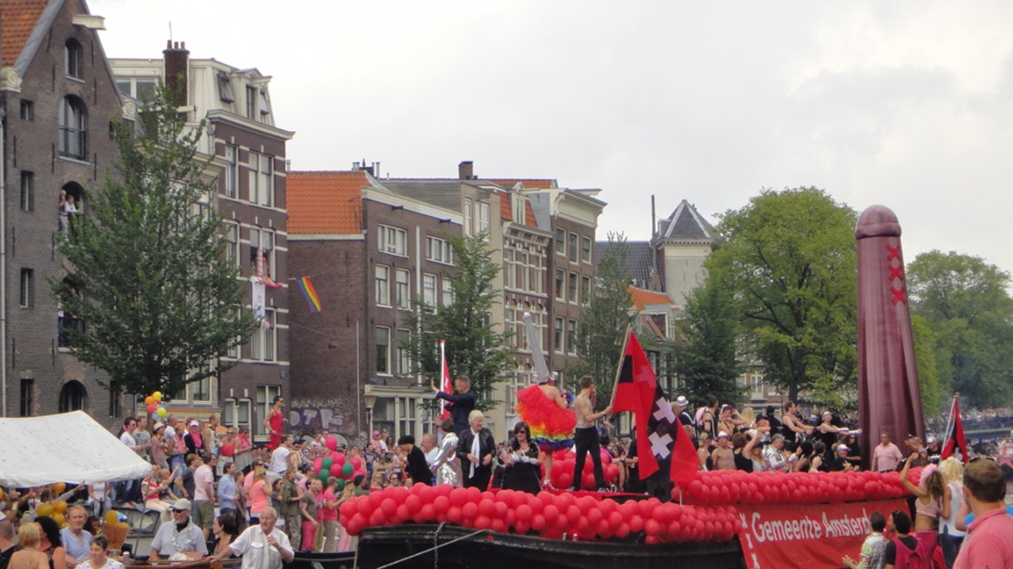 The boat of Amsterdam with red and black colours