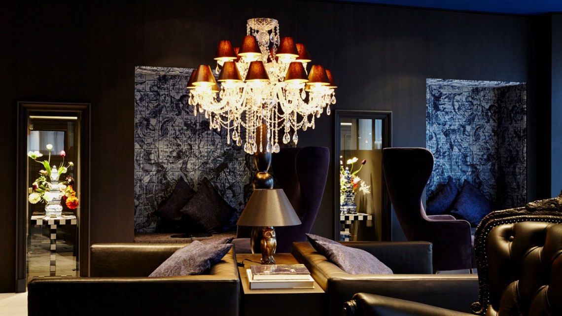 The lounge of the Andaz Hotel